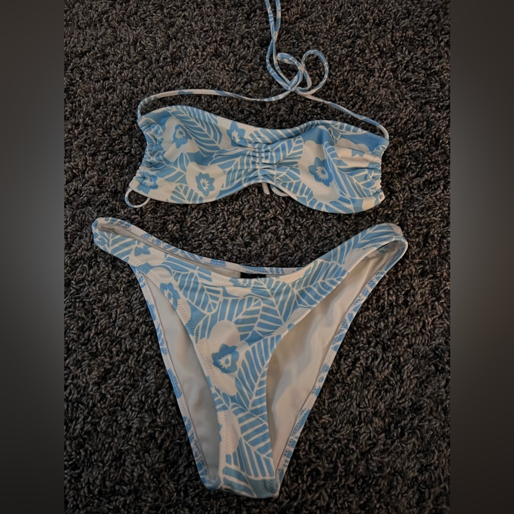 Triangl bikini